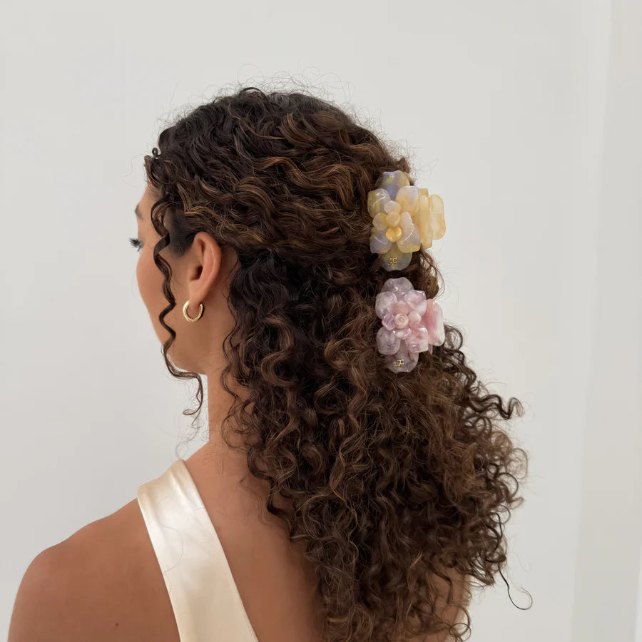 Ecofriendly Acetate Magnolia Claw Clip | HoneyLux