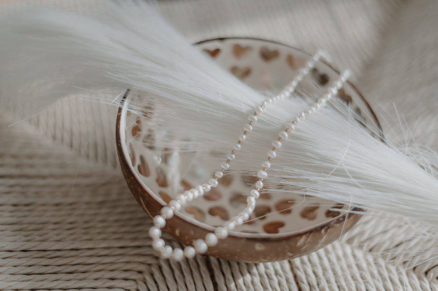 Fiona Organic Freshwater Pearl Necklace (18") | OLAEDA