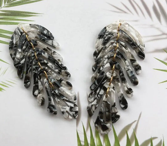 Rowan Earrings (Black/white)|OLAEDA