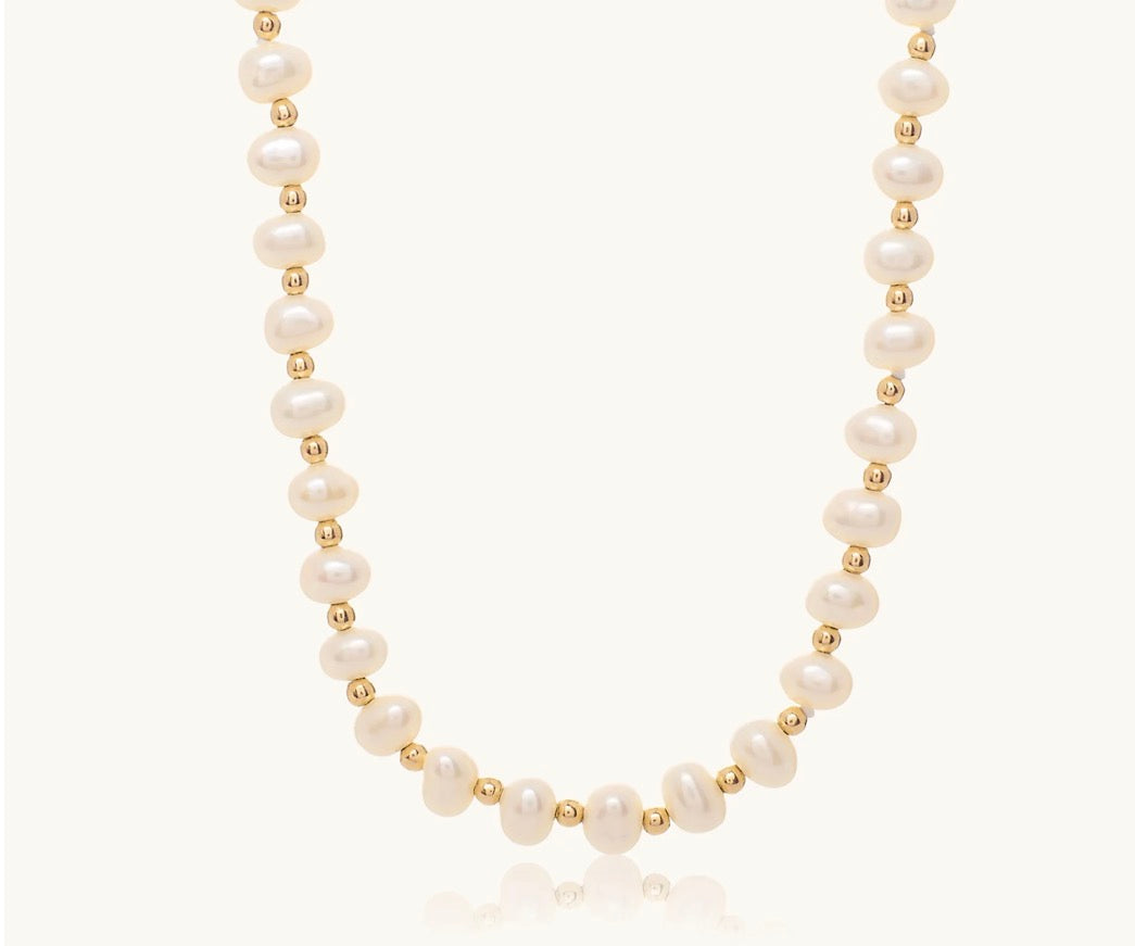 Fiona Organic Freshwater Pearl Necklace (18") | OLAEDA