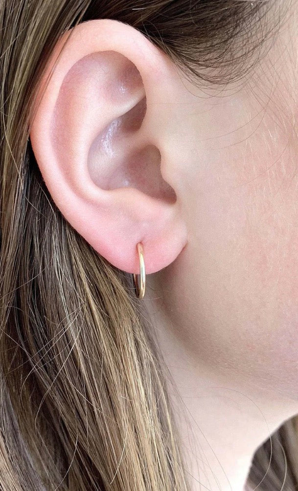 Endless Hoop Earrings (24mm) | OLAEDA