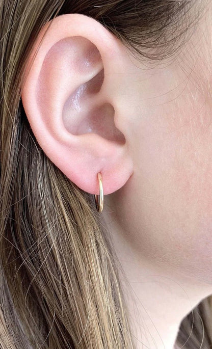 Endless Hoop Earrings (24mm) | OLAEDA