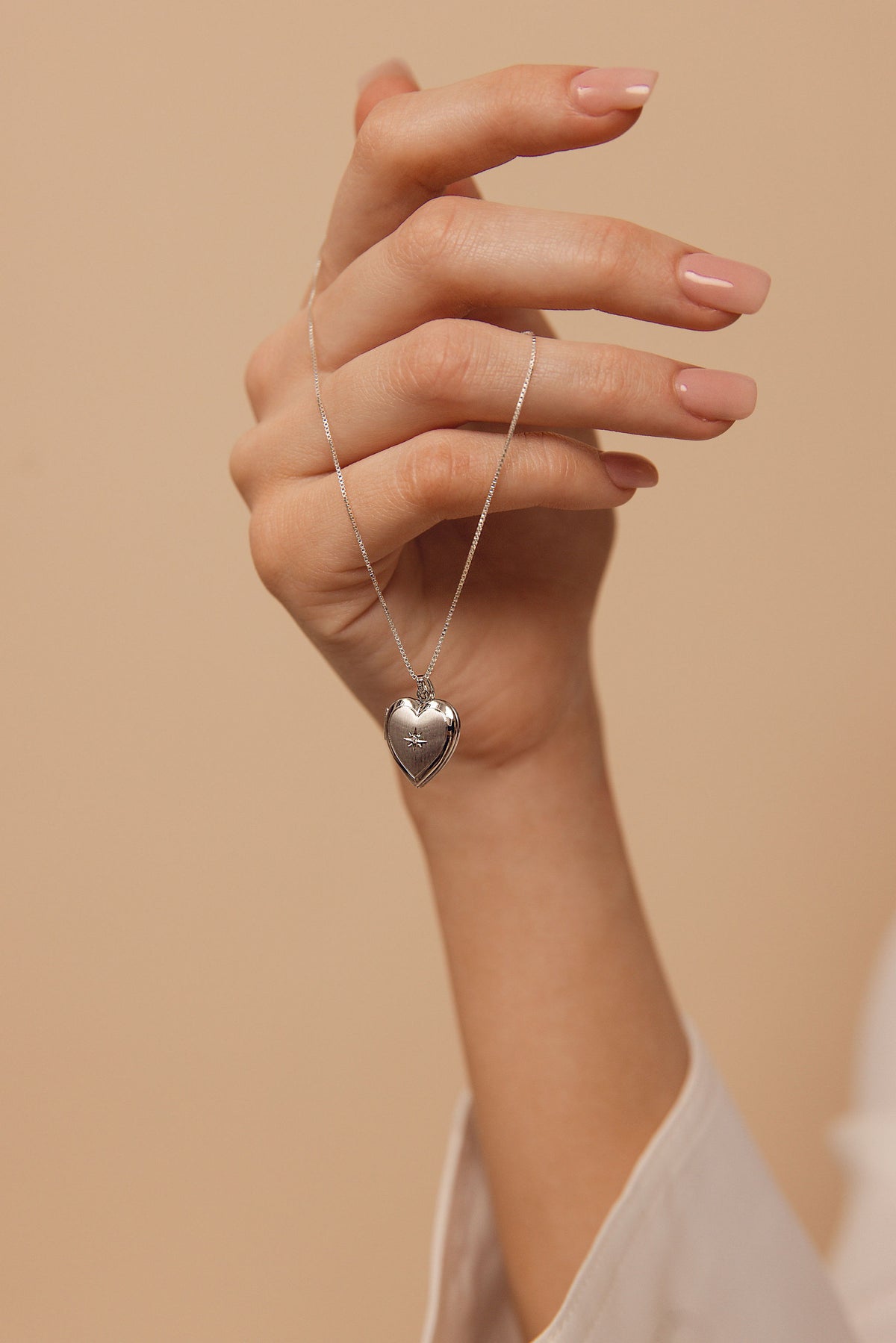 Sterling Silver Diamond Heart Locket 20" | OLAEDA
