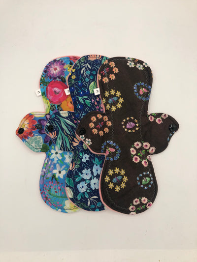 Reusable Cloth Pad Heavy | Rhymes with Orange